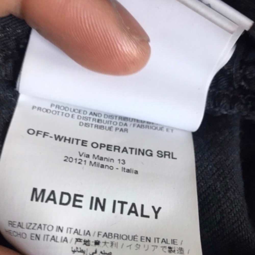 Off-White - Picture 6 of 7
